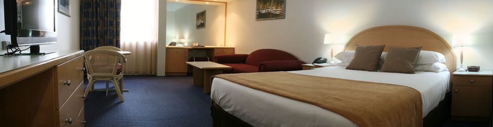 Quality Hotel Manor Mitcham Exteriér fotografie