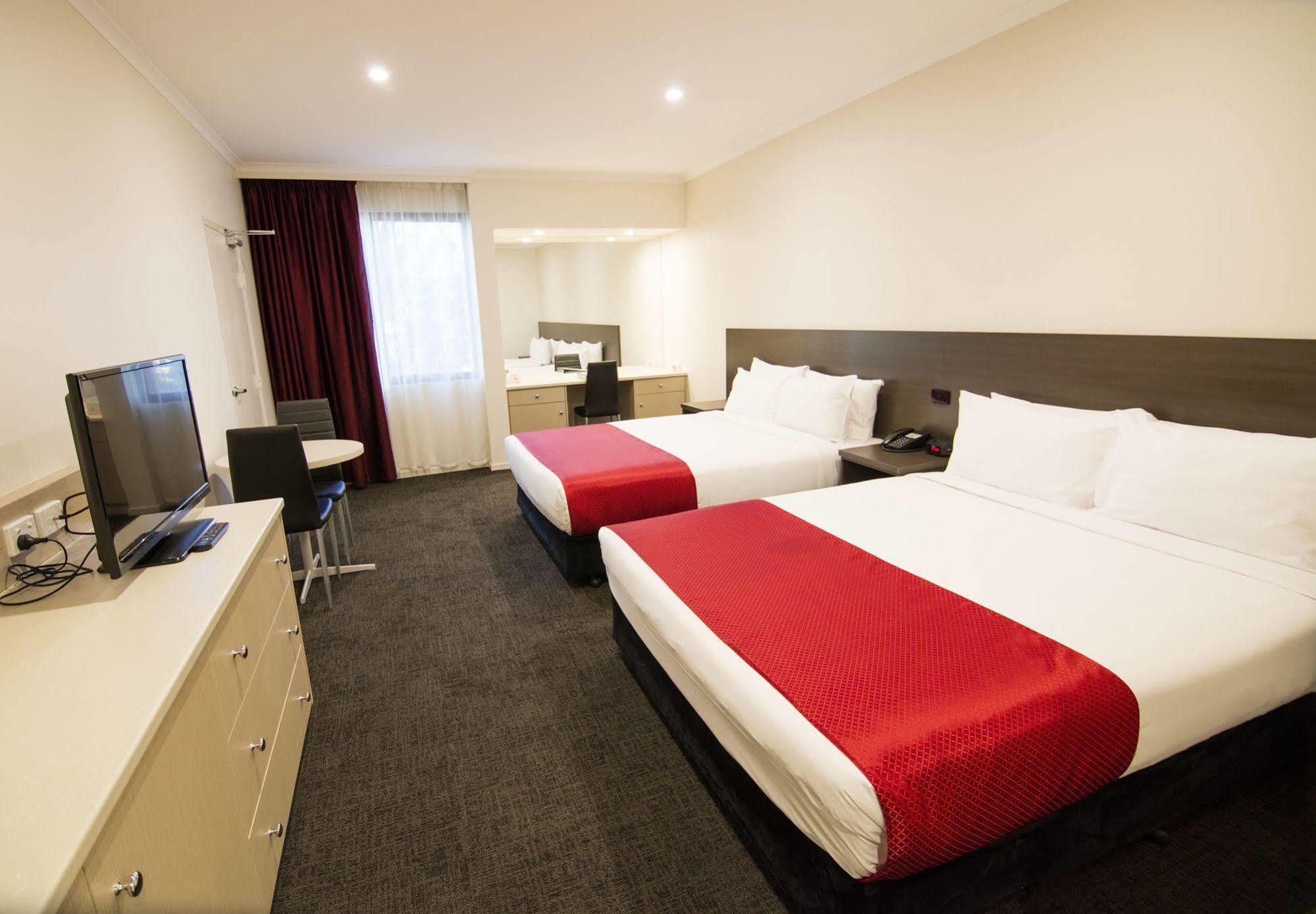 Quality Hotel Manor Mitcham Exteriér fotografie